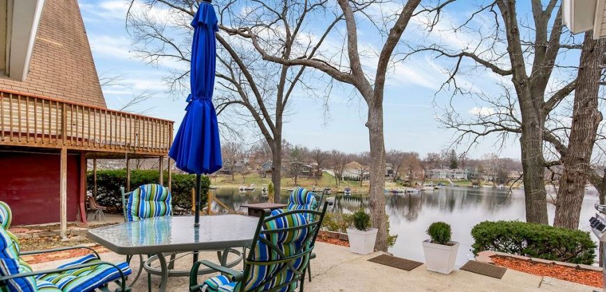Homes for Sale in Lake Waukomis, MO 64151 | 775 NW South Shore Drive