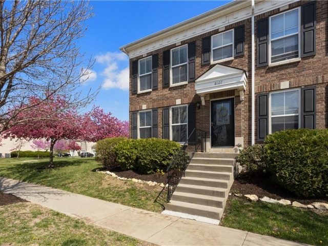 Homes for Sale in Kansas City, MO 64119 | 8107 N Oakley Avenue