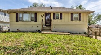 Homes for Sale in Kansas City, MO 64155 | 705 NW 88th Terrace