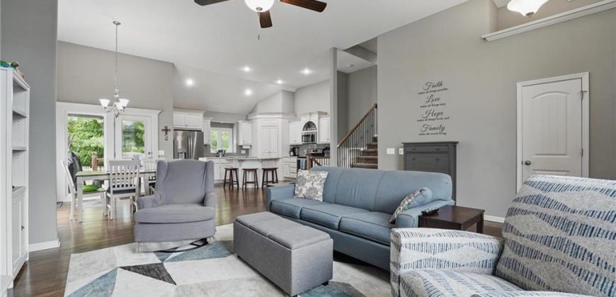 Homes for Sale in Kearney, MO 64060 | 1106 E 14th Street