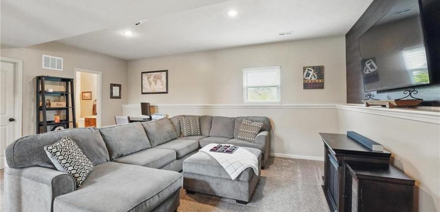 Homes for Sale in Kansas City, MO 64157 | 10136 N Wallace Avenue