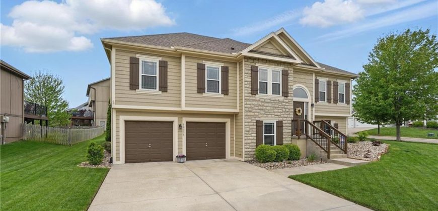 Homes for Sale in Kansas City, MO 64157 | 10136 N Wallace Avenue