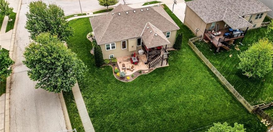 Homes for Sale in Kansas City, MO 64157 | 10136 N Wallace Avenue