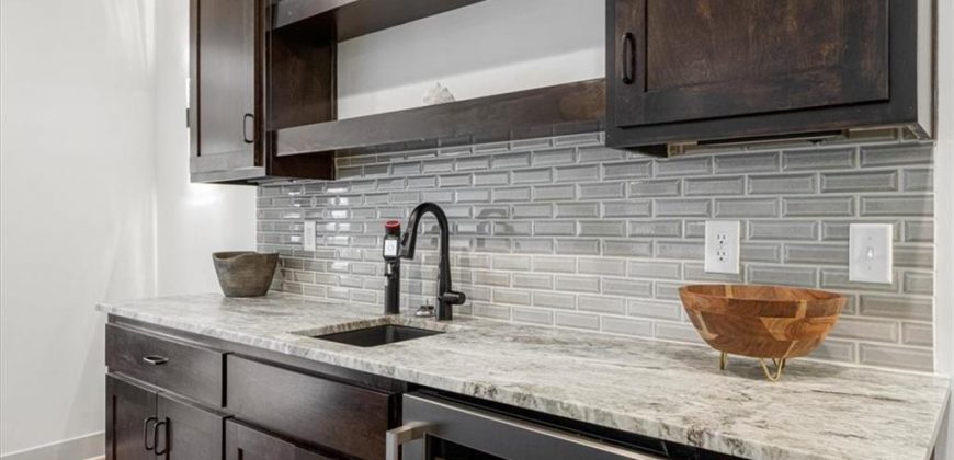 Homes for Sale in Kansas City, MO 64151 | 4913 NW 70th Terrace