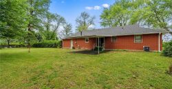 Homes for Sale in Liberty, MO 64068 | 521 S La Frenz Road