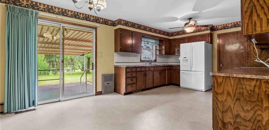 Homes for Sale in Liberty, MO 64068 | 521 S La Frenz Road
