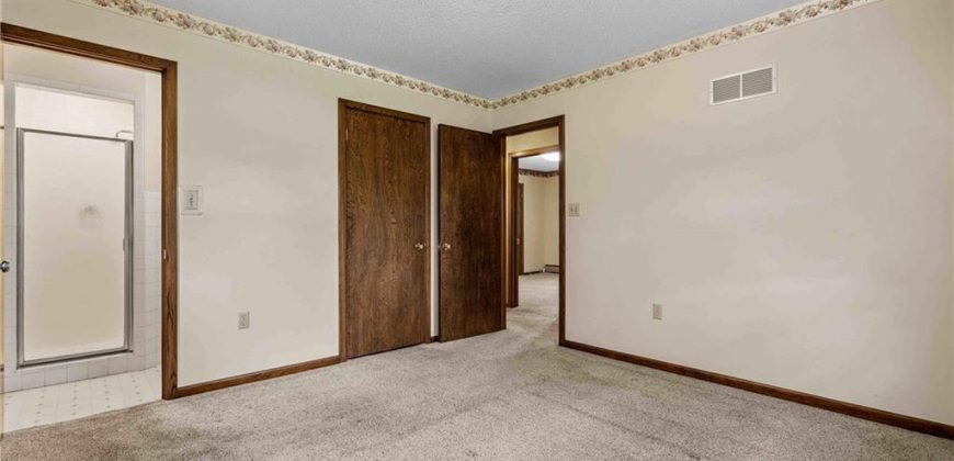 Homes for Sale in Liberty, MO 64068 | 521 S La Frenz Road