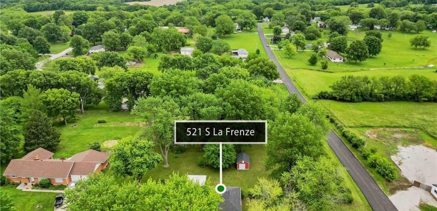 Homes for Sale in Liberty, MO 64068 | 521 S La Frenz Road