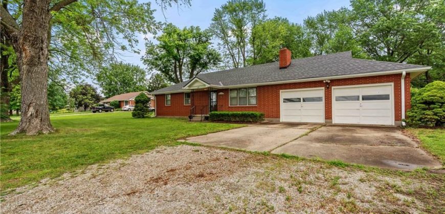 Homes for Sale in Liberty, MO 64068 | 521 S La Frenz Road