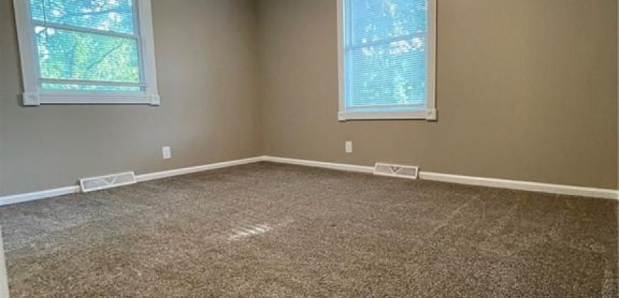 Homes for Sale in Liberty, MO 64068 | 1005  Scott Drive