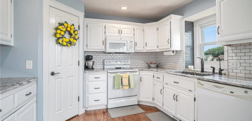 Homes for Sale in Smithville, MO 64089 | 110  Bridgeport Drive