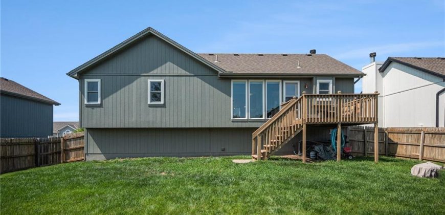 Homes for Sale in Smithville, MO 64089 | 110  Bridgeport Drive