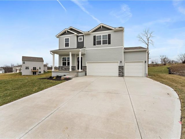Homes for Sale in Platte City, MO 64079 | 4806 NW 141st Street
