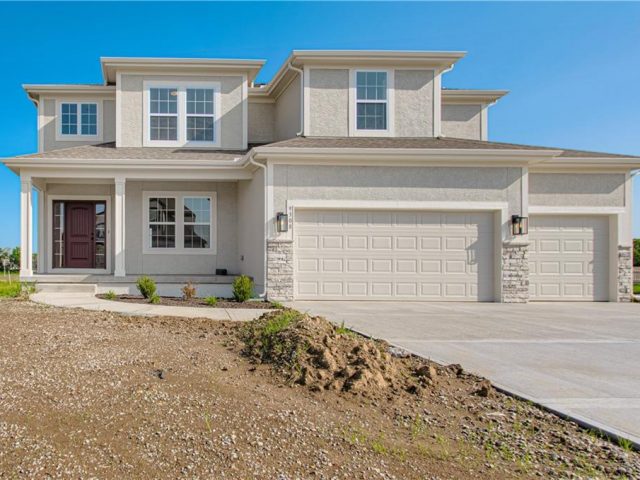 Homes for Sale in Kansas City, MO 64157 | 9308 NE 98th Terrace