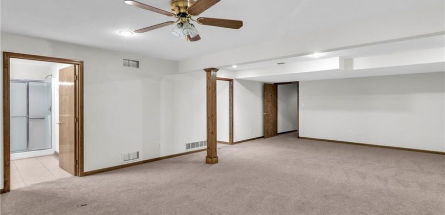 Homes for Sale in Weatherby Lake, MO 64152 | 7728 NW Eastside Drive