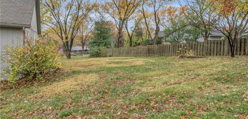 Homes for Sale in Weatherby Lake, MO 64152 | 7728 NW Eastside Drive