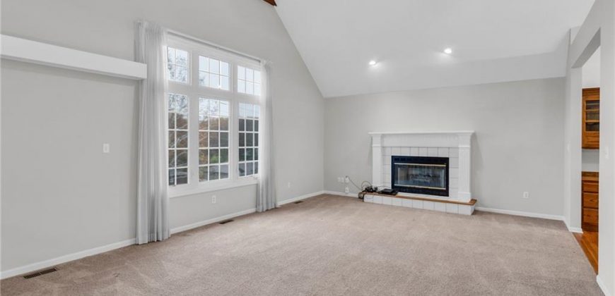 Homes for Sale in Weatherby Lake, MO 64152 | 7728 NW Eastside Drive