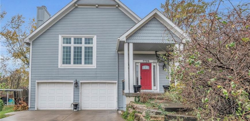 Homes for Sale in Weatherby Lake, MO 64152 | 7728 NW Eastside Drive