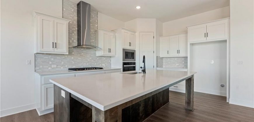 Homes for Sale in Kansas City, MO 64155 | 1802 NW 104th Terrace
