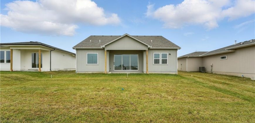 Homes for Sale in Kansas City, MO 64155 | 1802 NW 104th Terrace