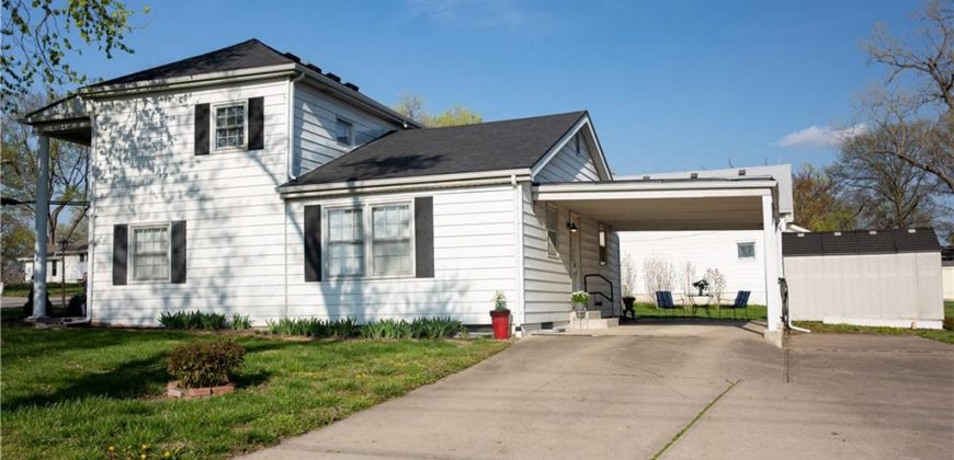 Homes for Sale in Kearney, MO 64060 | 205 E Washington Street