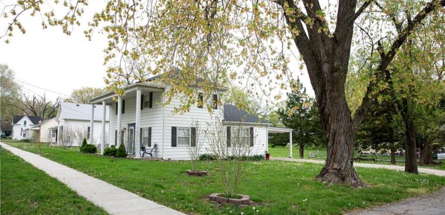 Homes for Sale in Kearney, MO 64060 | 205 E Washington Street