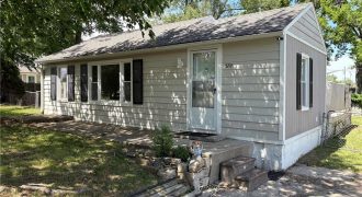 Homes for Sale in Kansas City, MO 64119 | 5711 N Compton Street