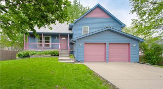 Homes for Sale in Kearney, MO 64060 | 1708  Park Lane