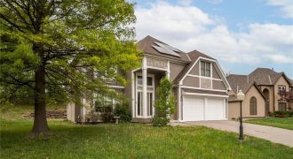 Homes for Sale in Kansas City, MO 64119 | 6700 N Charlston Drive