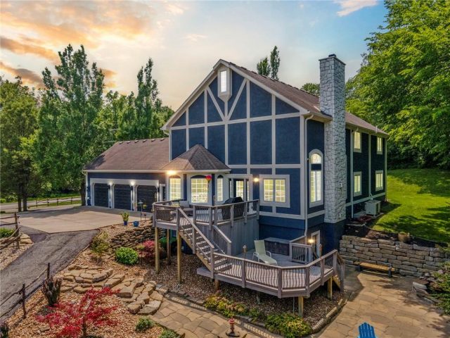 Homes for Sale in Kansas City, MO 64151 | 3650 NW 64th Street