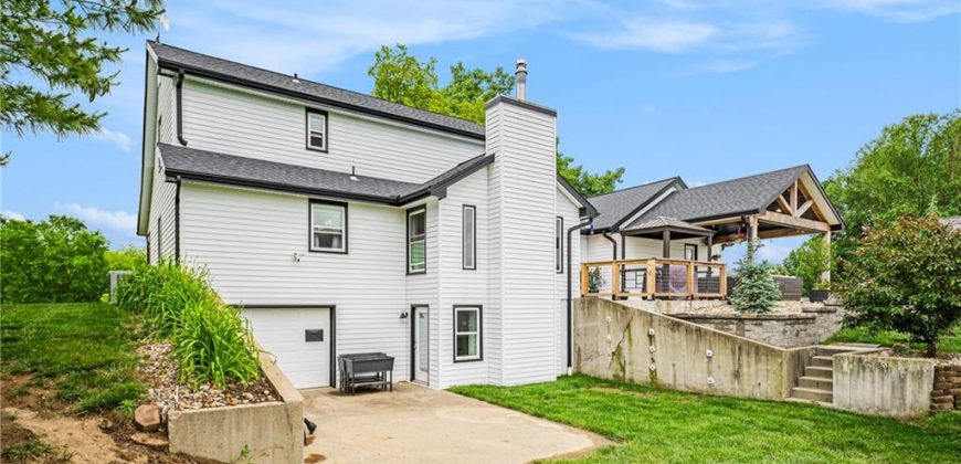 Homes for Sale in Liberty, MO 64068 | 12410  Northern Avenue