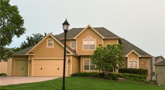Homes for Sale in Parkville, MO 64152 | 14650 NW 66th Terrace