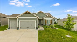 Homes for Sale in Parkville, MO 64152 | 7495 NW Chambers Court