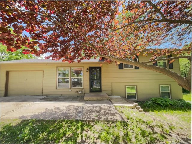 Homes for Sale in Liberty, MO 64068 | 17  Main Court