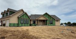 Homes for Sale in Parkville, MO 64152 | 7515 NW Fawn Circle
