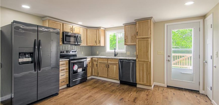 Homes for Sale in Kansas City, MO 64151 | 5539 N Adrian Avenue