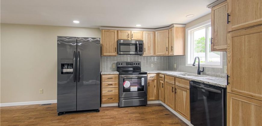 Homes for Sale in Kansas City, MO 64151 | 5539 N Adrian Avenue