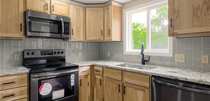Homes for Sale in Kansas City, MO 64151 | 5539 N Adrian Avenue