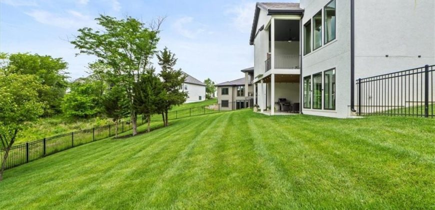 Homes for Sale in Kansas City, MO 64151 | 5746 N Revere Avenue