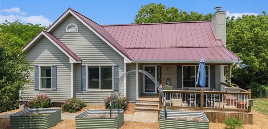 Homes for Sale in Excelsior Springs, MO 64024 | 310 E Seybold Road