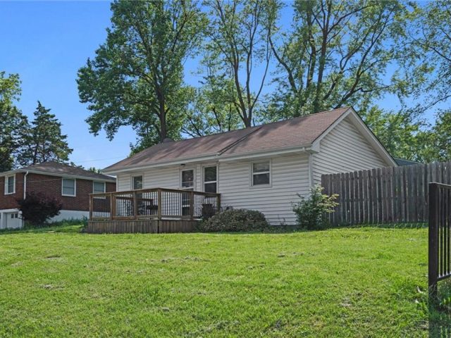 Homes for Sale in Kansas City, MO 64116 | 4724 NE Kelsey Road