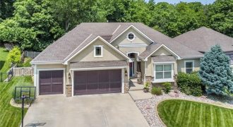 Homes for Sale in Kansas City, MO 64151 | 6304 N BRITT Avenue