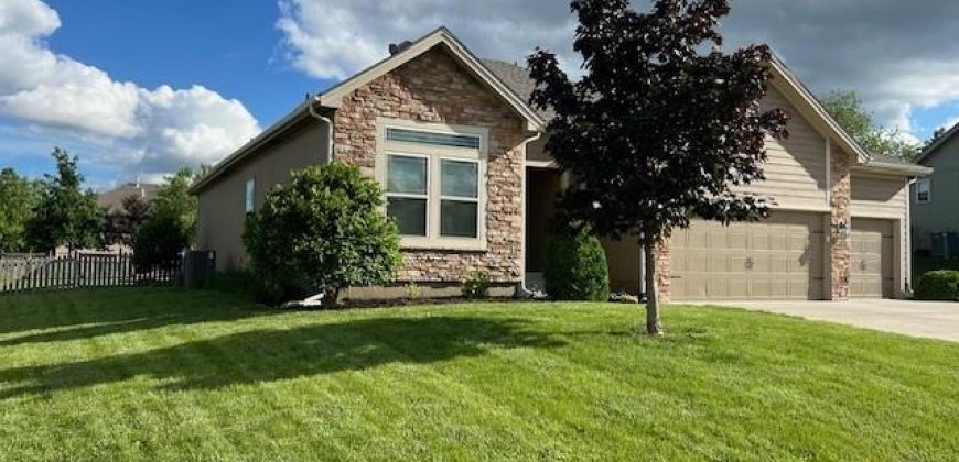 Homes for Sale in Kansas City, MO 64156 | 7035 NE 113th Terrace