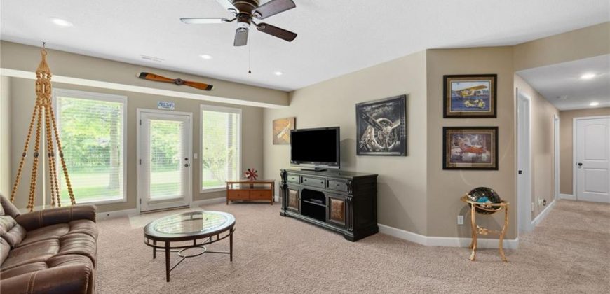Homes for Sale in Kansas City, MO 64154 | 5800 NW 108th Court