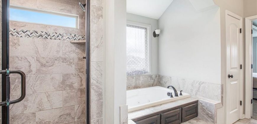 Homes for Sale in Kansas City, MO 64155 | 10831 N Tracy Avenue