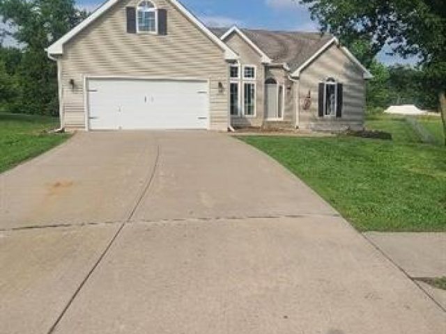 Homes for Sale in Platte City, MO 64079 | 18  Timber Creek Circle