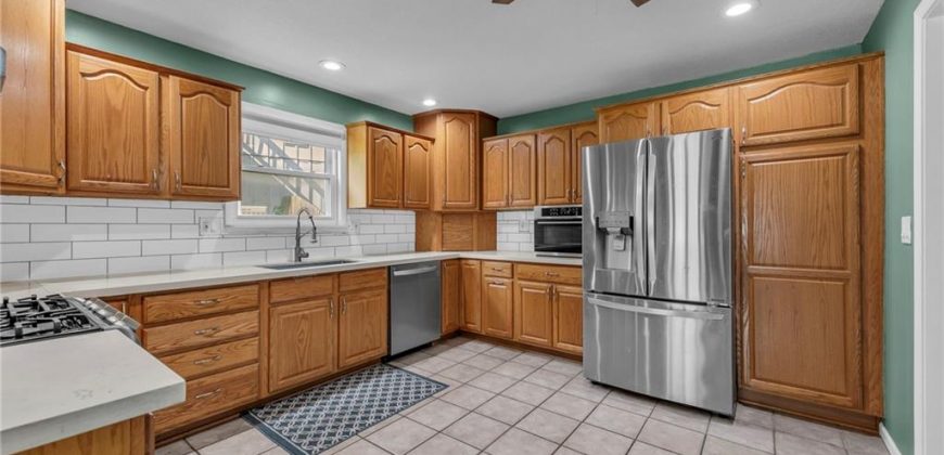 Homes for Sale in Kansas City, MO 64152 | 5604 NW Verlin Drive