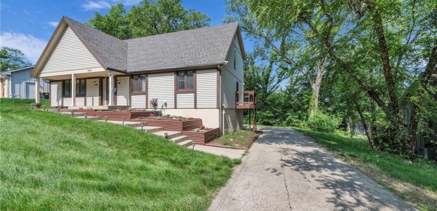 Homes for Sale in Kansas City, MO 64152 | 5604 NW Verlin Drive
