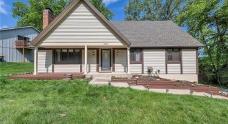 Homes for Sale in Kansas City, MO 64152 | 5604 NW Verlin Drive