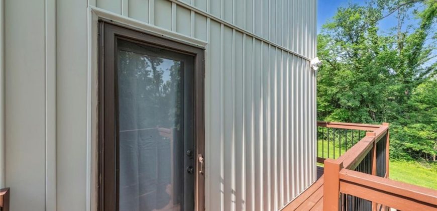 Homes for Sale in Kansas City, MO 64152 | 5604 NW Verlin Drive